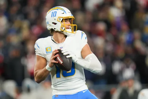 Las Vegas Raiders vs. Los Angeles Chargers Picks, Odds, Predictions, and Player Props for Week 2